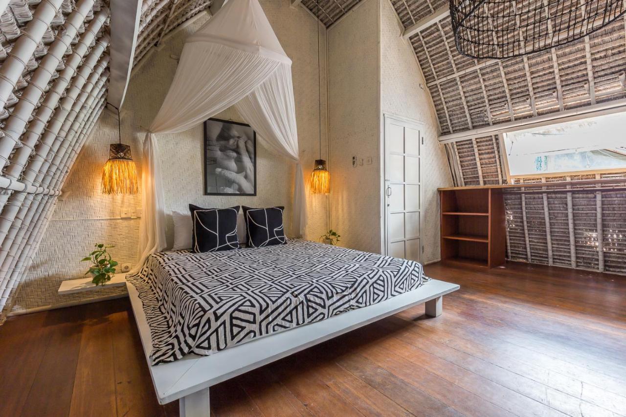 Eco Bamboo Bungalow 3 Villa Canggu  Bagian luar foto